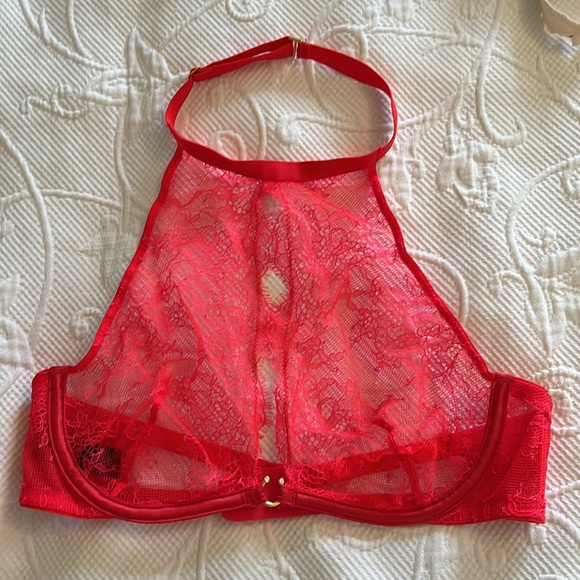 Victoria's Secret Women's Intimate Red Lingerie Bra - Picture 12 of 14